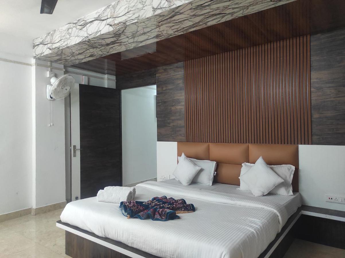 Hotel Sg Hub Tower Margherita エクステリア 写真