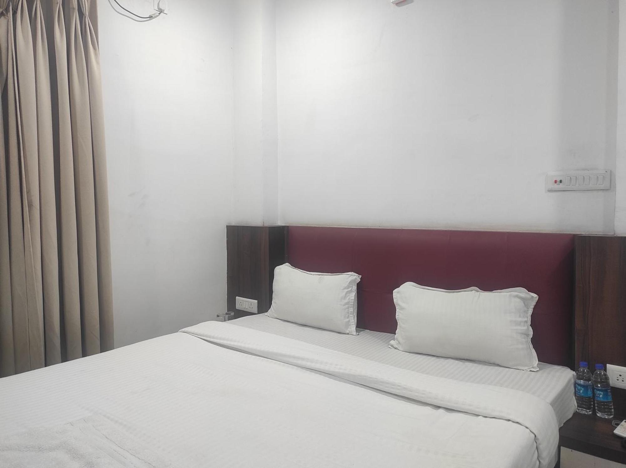 Hotel Sg Hub Tower Margherita エクステリア 写真